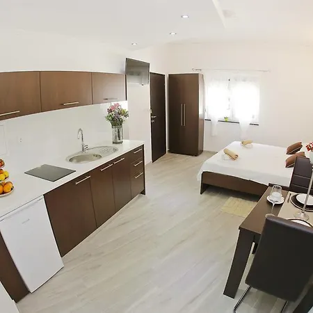 Апартаменты Deluxe Mkc *