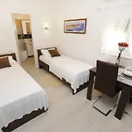 Apartment Deluxe Mkc