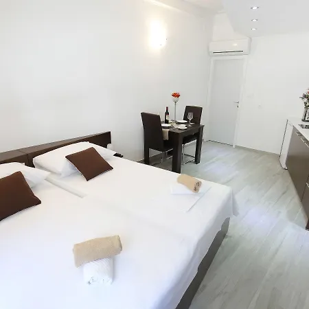 Deluxe Mkc * زادار