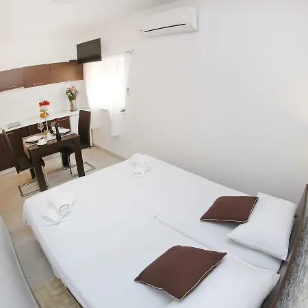 Deluxe Mkc * زادار