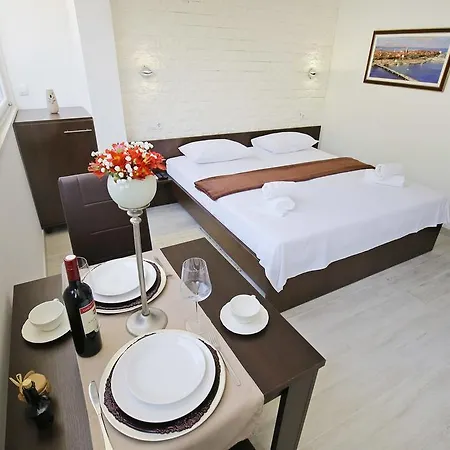 Deluxe Mkc Apartamento Zadar